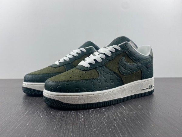 Nike Air Force 1 AF1LV