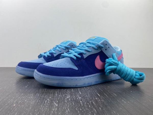 Nike SB Dunk Low jewels