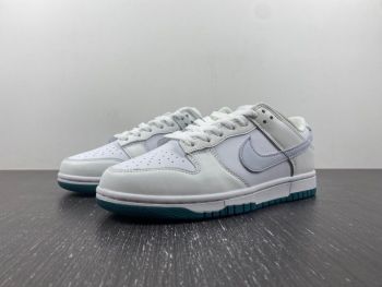 Nike SB Dunk Low