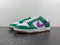 Nike Dunk Low “Joker”
