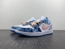 Air Jordan 1 Retro Low