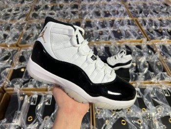 Air Jordan 11