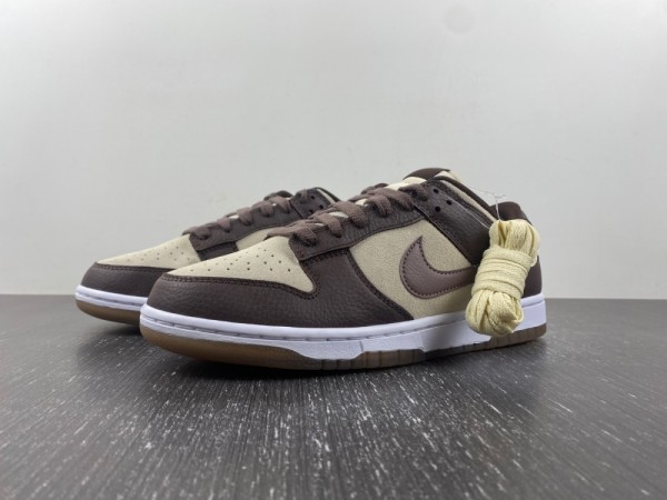 Nike SB Dunk Low