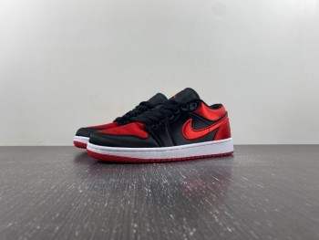 Air Jordan  1 low satin