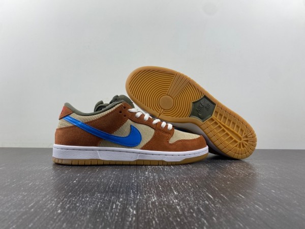 Nike SB Dunk Low Pro SB