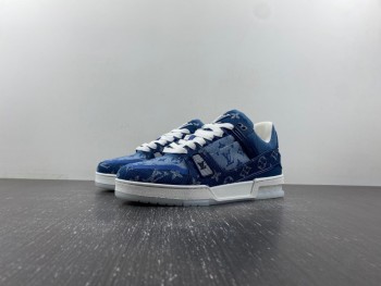 Louis Vuitton LV trainer    size 35-47  us 3-13