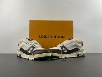 Louis Vuitton LV