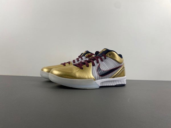 Nike Kobe 4 Protro “Gold Medal”