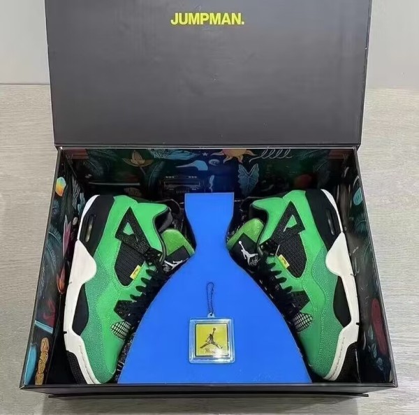 GX Air Jordan 4 with true box