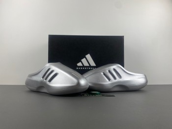 Adidas IIINFINITY Slides