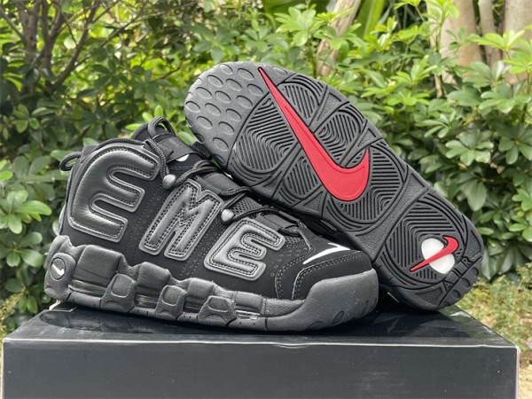 Supreme x Air More Uptempo “Black”