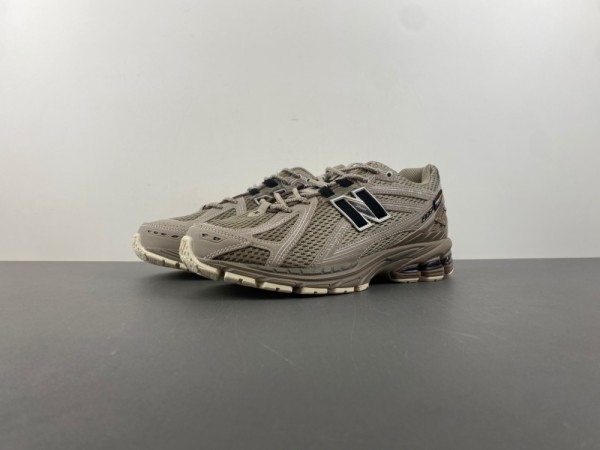 New Balance 1906