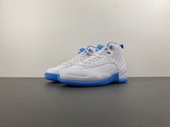 Air Jordan 12  women size  5-9