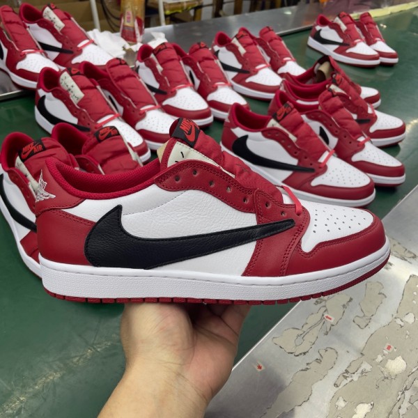 Travis Scott   Air Jordan 1 Low OG