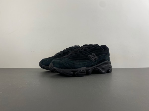 New Balance 1000