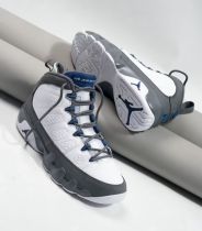 Air Jordan 9 Retro  2025