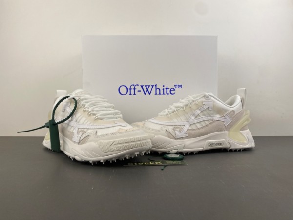 Off-White c/o Virgil Abloh