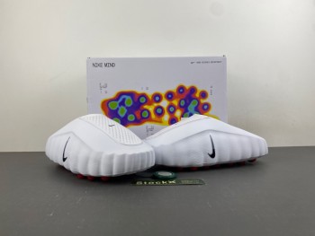 Nike Mind 001