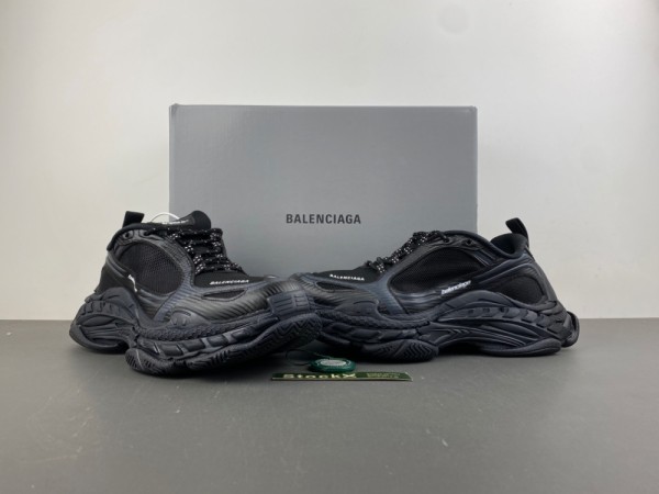 BALENCIAGA TRIPLE S.2