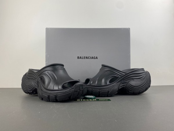 Balenciaga slide