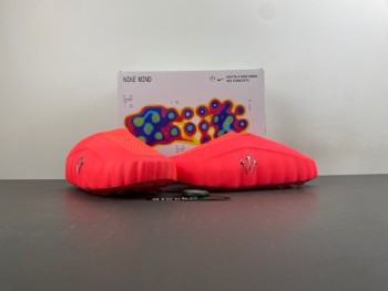 NOCTAx Nike Mind 001