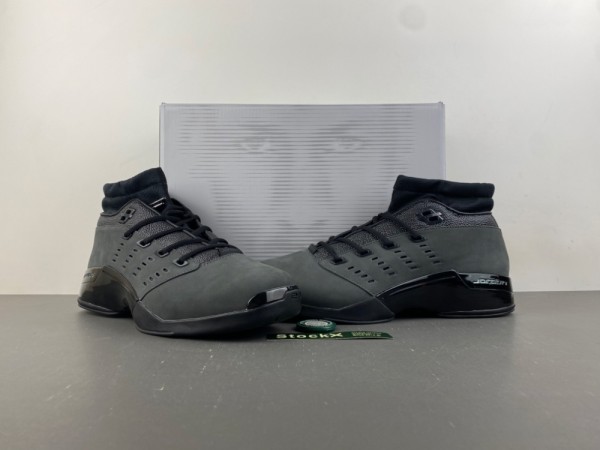 Air Jordan Air 17 Retro Low Black Pack