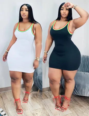 Fashionable printed sleeveless sexy buttock wrap dress