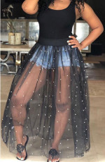 Fashionable loose fitting pearl mesh skirt