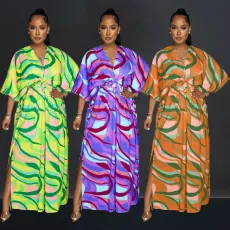 Fashionable V-neck retro printed slit dress