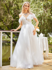 Sexy V-neck Slim Fit Dress Wedding Dress
