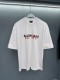 Same T-shirt for both men and women, only distinguishing size