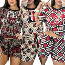 Printed short sleeved shorts (including pockets) set with 3 colors to choose from