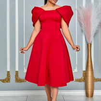 Fashionable temperament, elegant and sexy dress