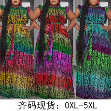 Oversized slimming gradient printed dress