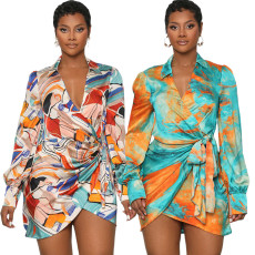 Sexy and fashionable digital printed long sleeved V-neck women's dress