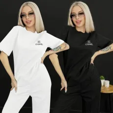 Fashion trend embroidery+embossed short sleeved pants set