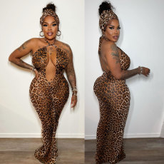 Printed strap hanging neck and waist elastic pleats wrapped buttocks leopard print dress
