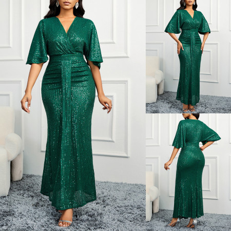 Hip hugging ladies' banquet evening gown