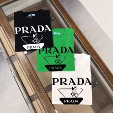 Leisure and personalized T-shirt for both men and women