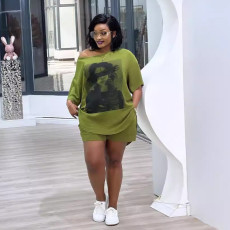 Two piece set of printed diagonal shoulder shorts