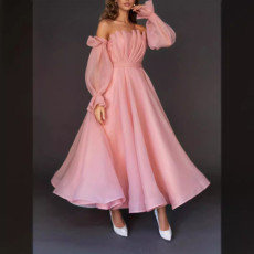 Large size women's clothing, European and American Amazon new product, solid color dress with shoulder sleeves