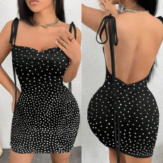 Hot stamping backless strap pleated hip hugging dress