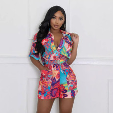 Printed 5-point sleeves, 4 pockets, shirt collar woven jumpsuit shorts