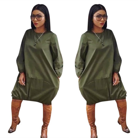 Fashionable solid color long sleeved dress with a large display