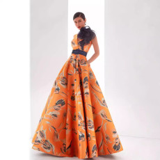 New backless dress with printed feather women's dress