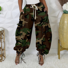 Fashionable camouflage print with drawstring, large pocket lantern, loose toe tie, harem pants, long pants