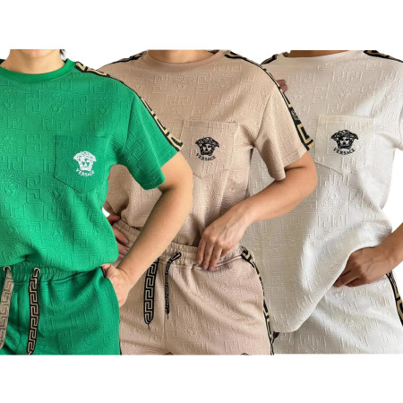 New Commuter Fashion Women's Embossed Short Sleeve Shorts Set with Pocket