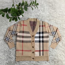 Classic commuting street plaid knit cardigan sweater jacket for autumn and winter