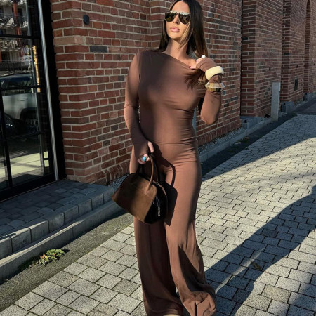 Fashionable hot selling set, new sexy one shoulder top, spicy girl wrapped hip bell bottom pants