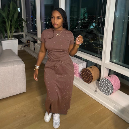Cross border women's clothing new fashion hot stamping short sleeved long skirt two-piece set wholesale